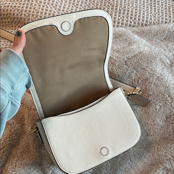 Coach Saddle Bag - Picture 3 of 4